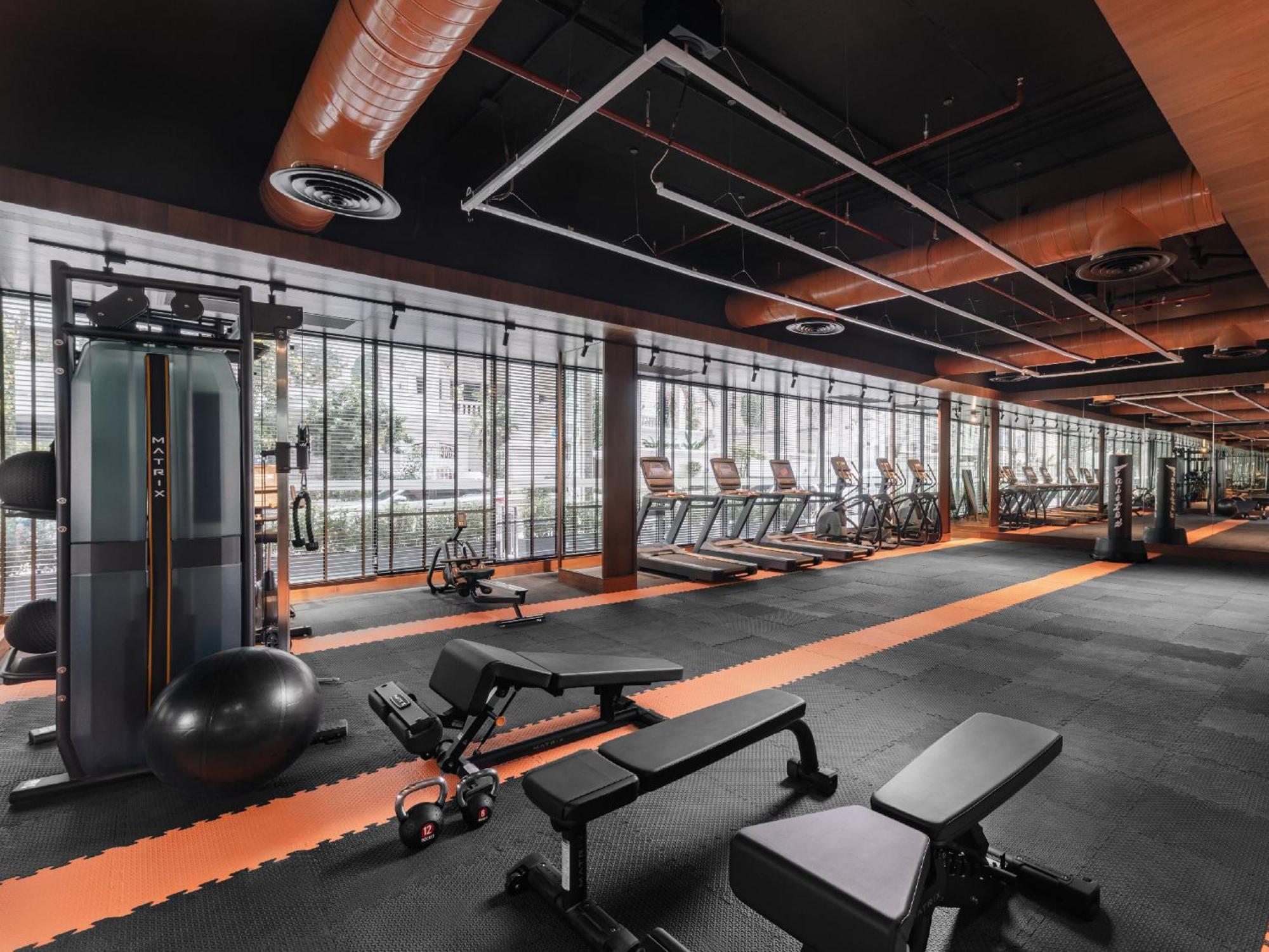 Nysa Hotel Bangkok Sukhumvit 11 Экстерьер фото The gym at the hotel