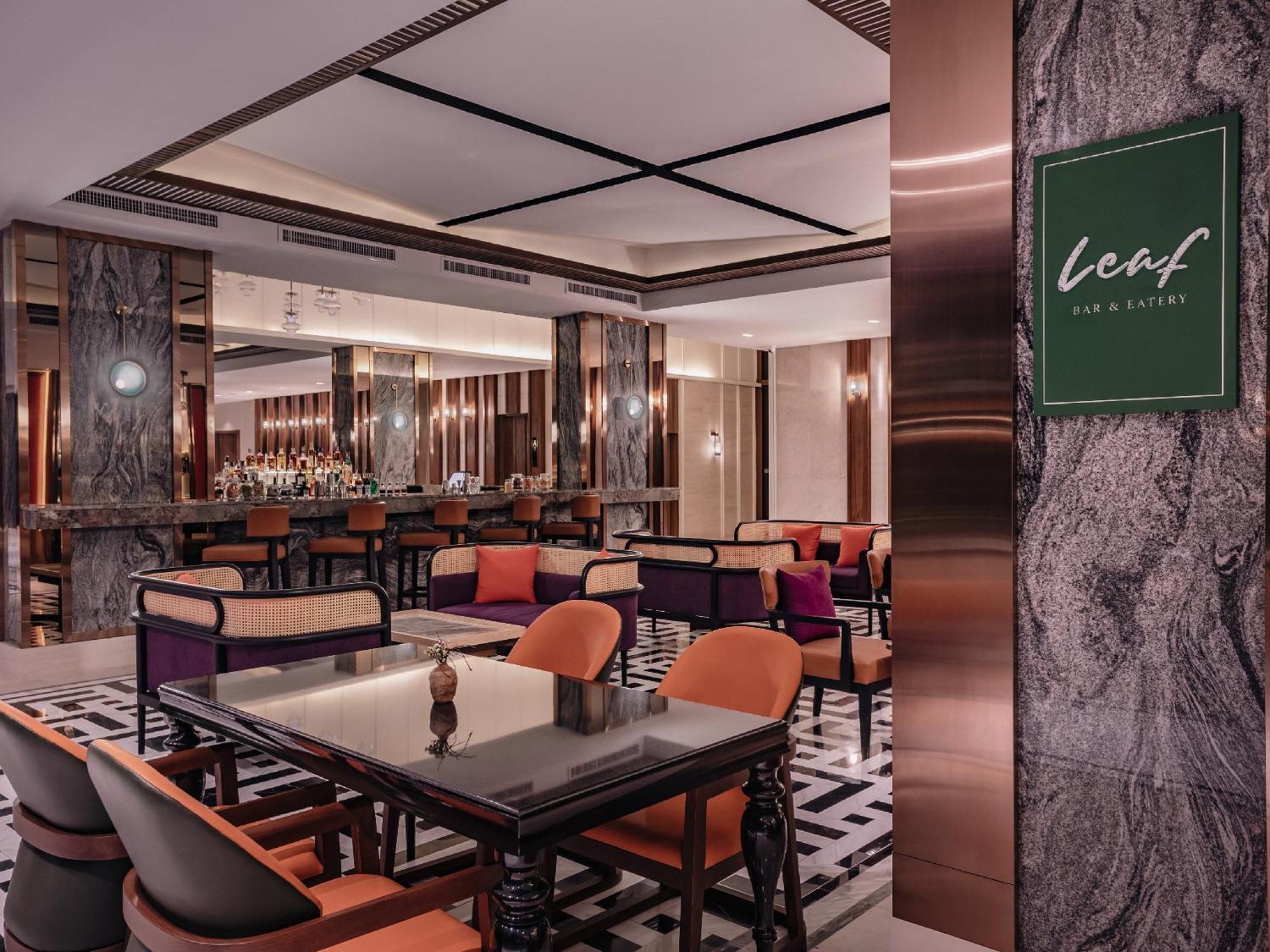 Nysa Hotel Bangkok Sukhumvit 11 Экстерьер фото Verf Bar & Lounge