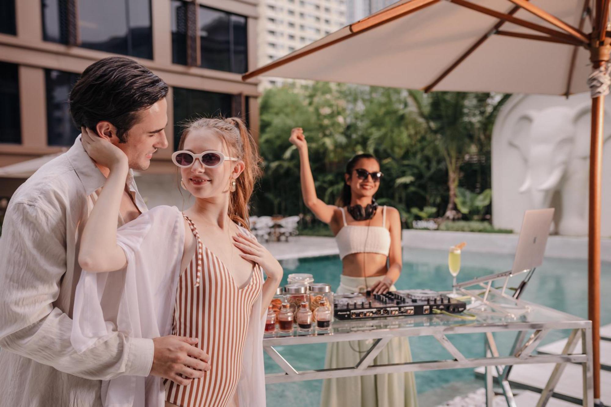 Nysa Hotel Bangkok Sukhumvit 11 Экстерьер фото The Pool Club